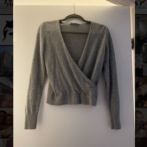 Everlane cashmere sweater